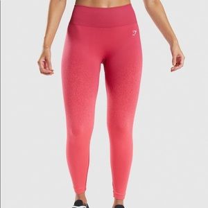 GYMSHARK ADAPT OMBRE SEAMLESS LEGGINGS. Size Medium.